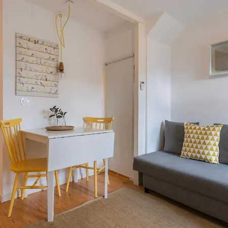Cozy 1bdr By Lovelystay Lisbon